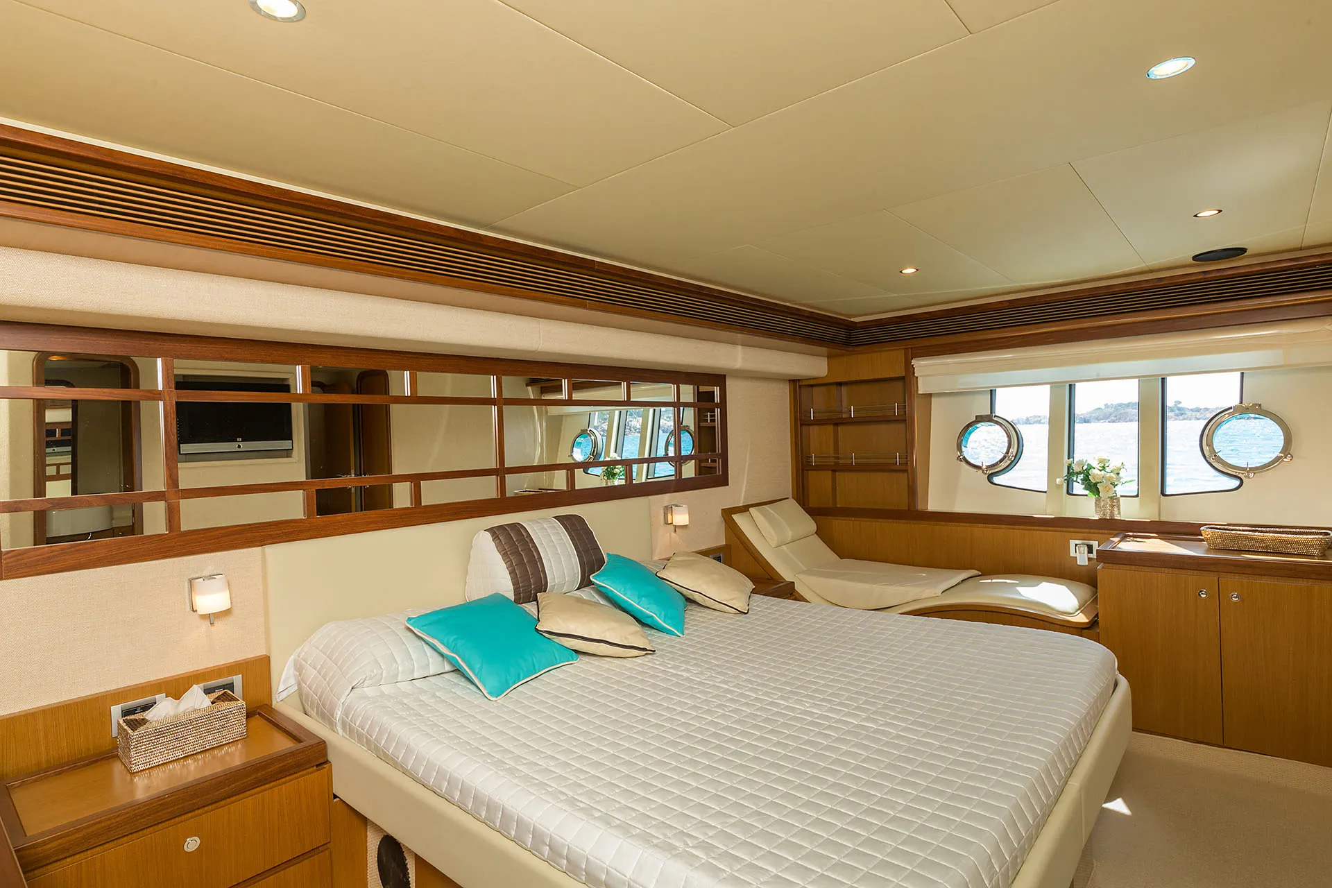 2008 Ferretti 630 en alquiler (photo 9)