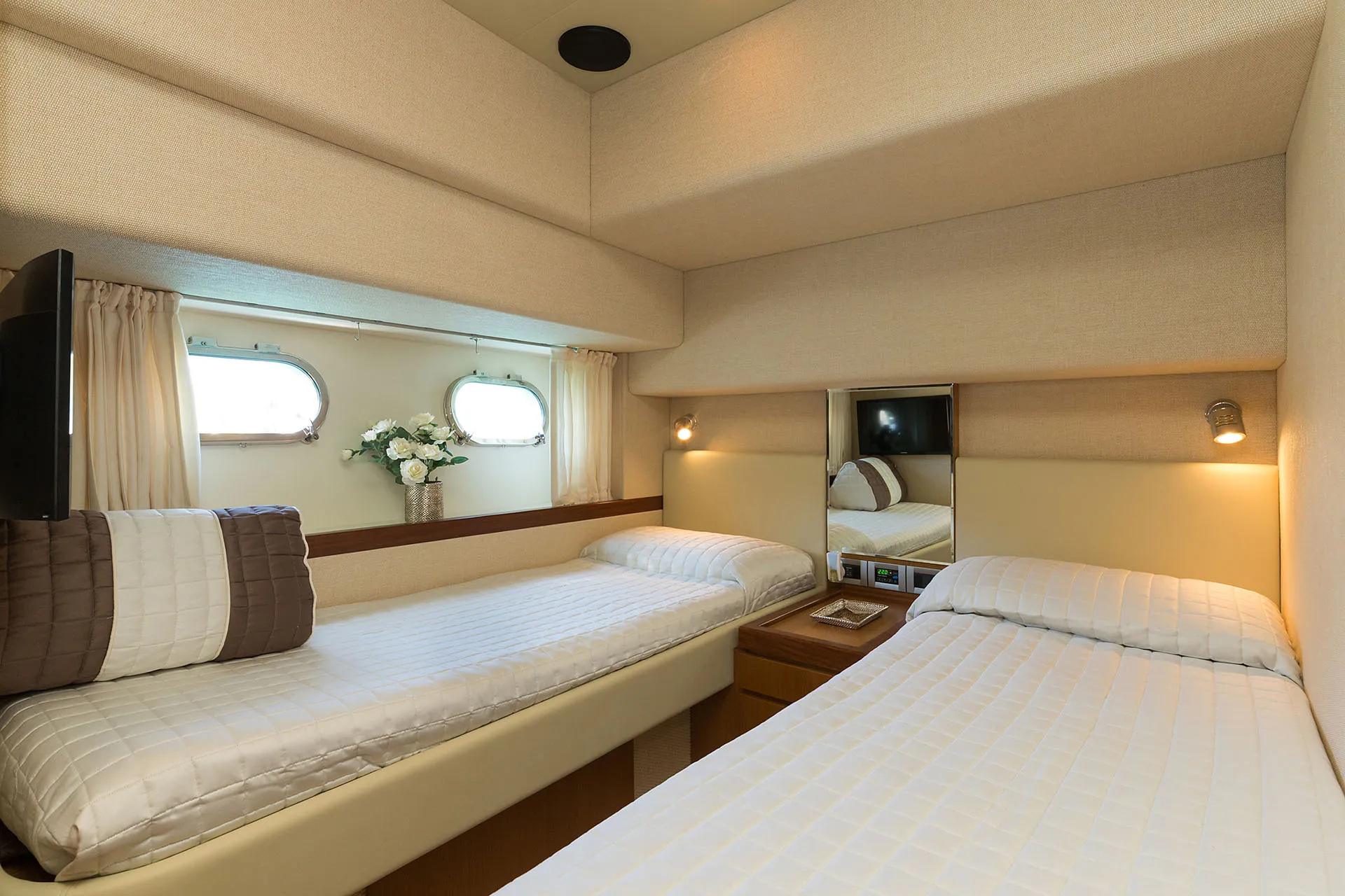 2008 Ferretti 630 en alquiler (photo 11)
