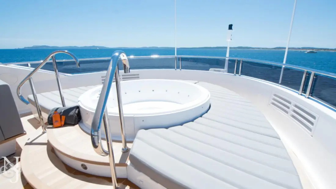 2016 Sunseeker E-motion te huur (photo 16)