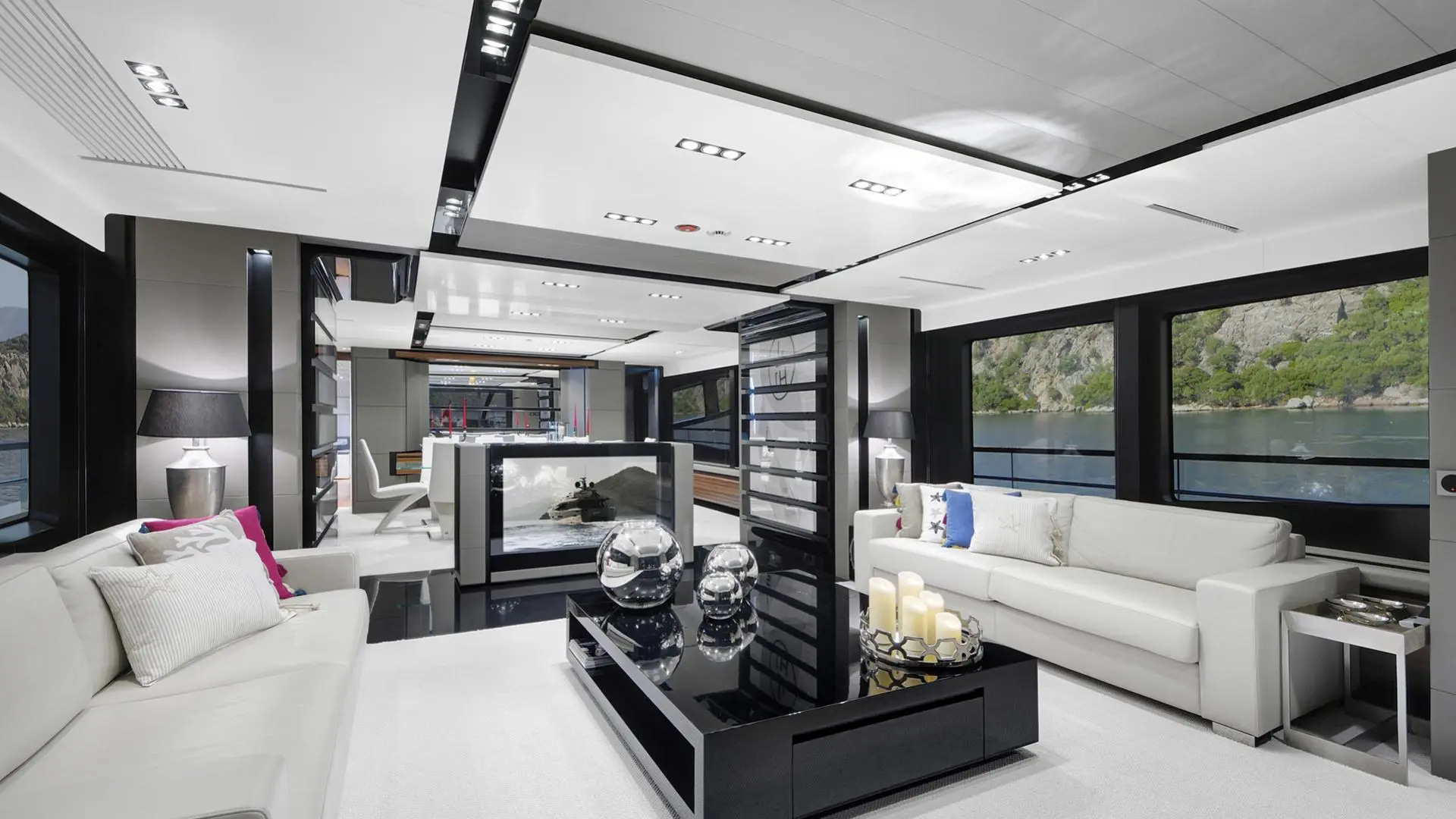 2016 Fx Yachts Fx-38 a noleggio (photo 12)