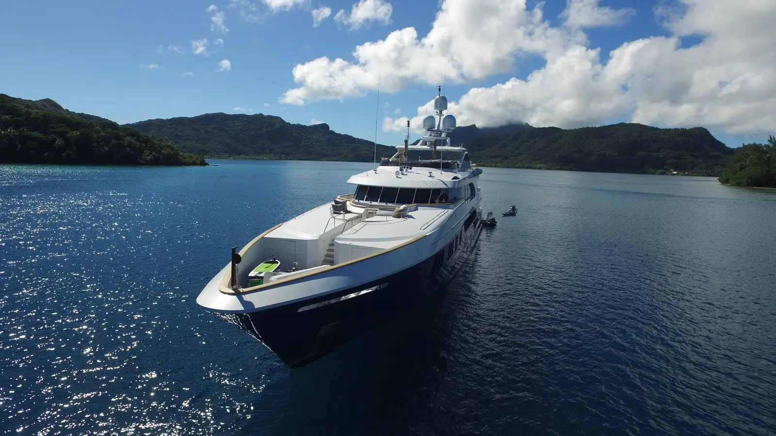 2007 Trinity Yachts La Dea II na czarter (photo 4)
