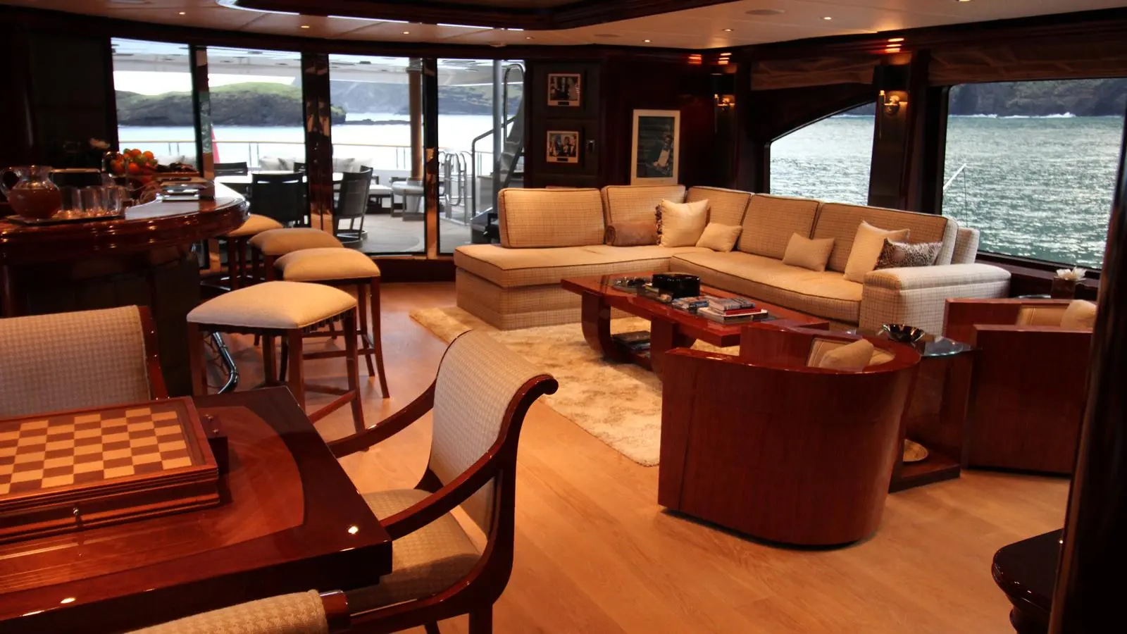 2007 Trinity Yachts La Dea II na czarter (photo 10)