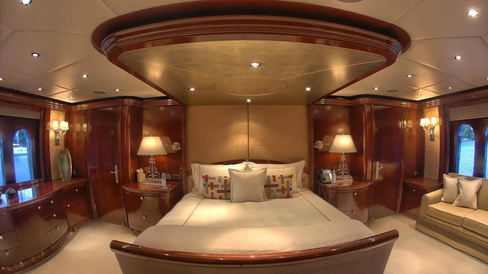 2007 Trinity Yachts La Dea II na czarter (photo 12)