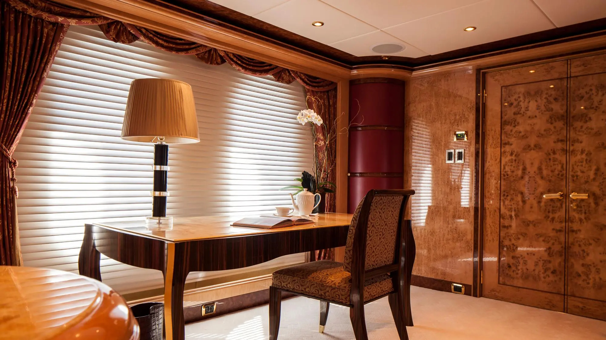2012 Trinity Yachts Liberty for charter (photo 6)