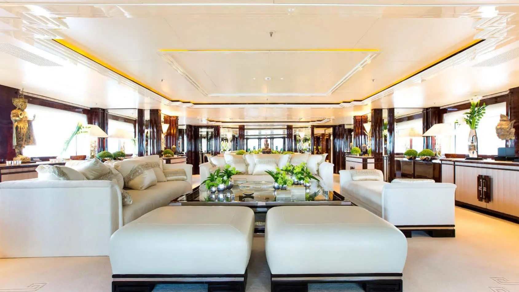 2006 Benetti Lioness V en alquiler (photo 17)