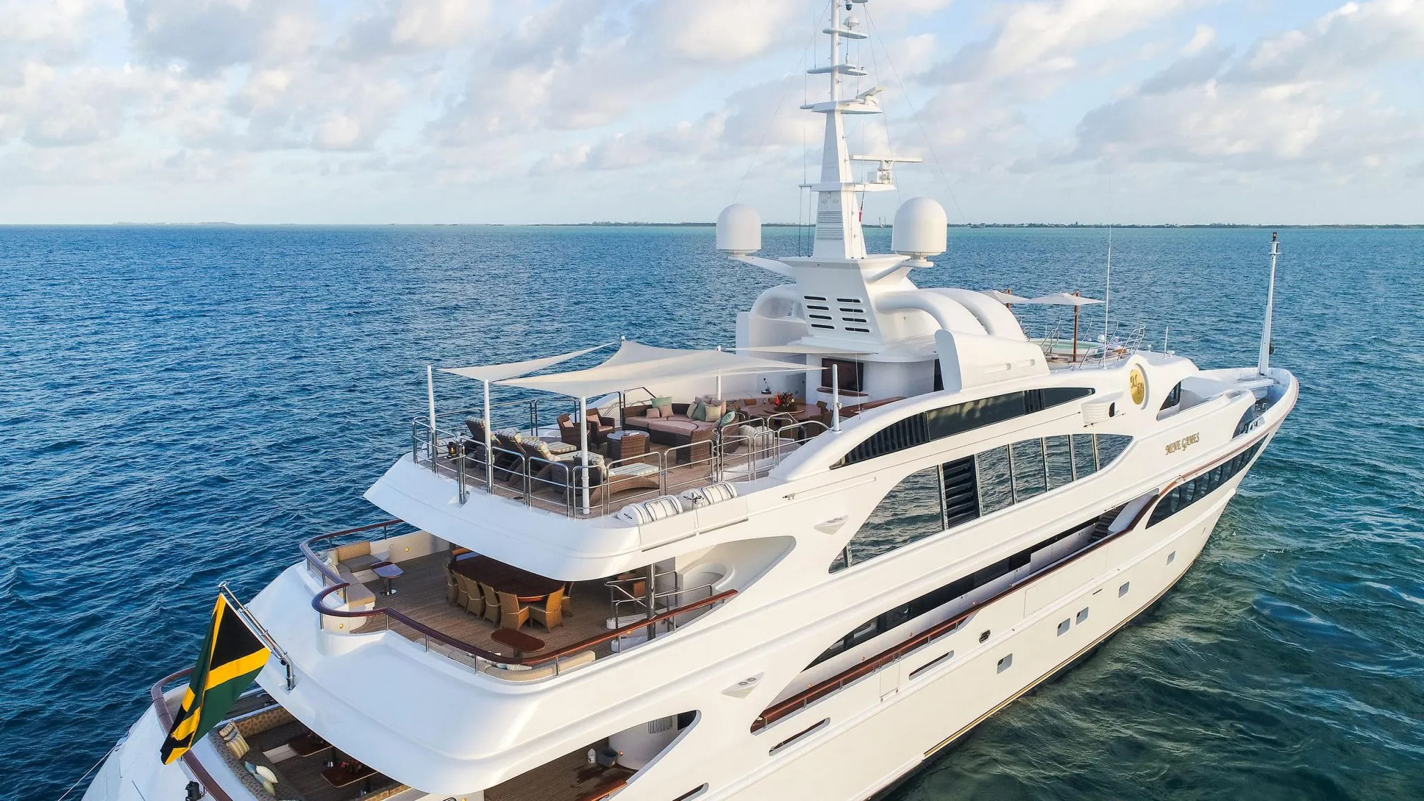 2010 Benetti Lumiere II à louer (photo 7)
