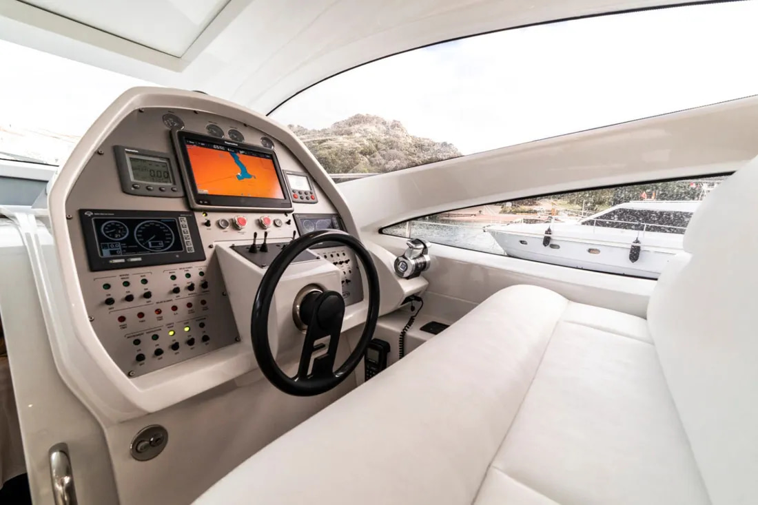 2009 Pershing 50 Milò te huur (photo 26)