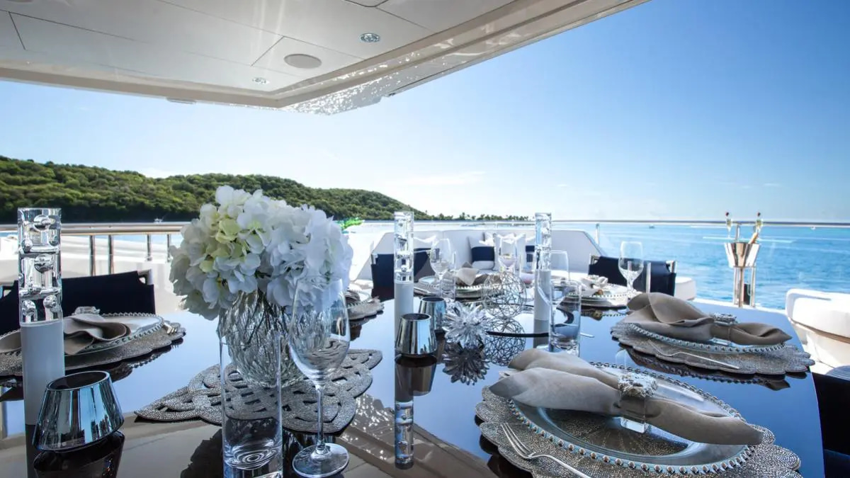 2016 Sunseeker Take 5 à louer (photo 11)