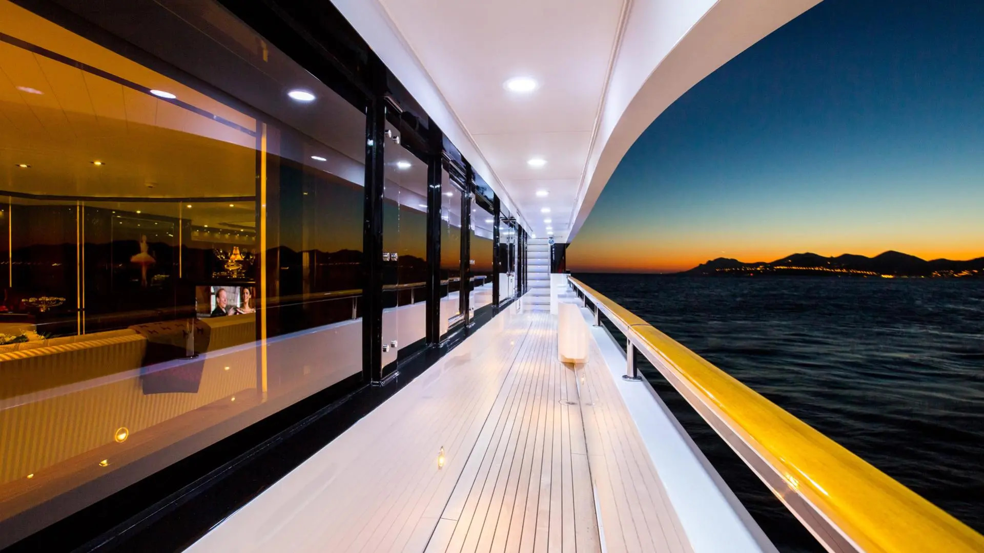 2007 Golden Yachts Vertigo zu chartern (photo 42)