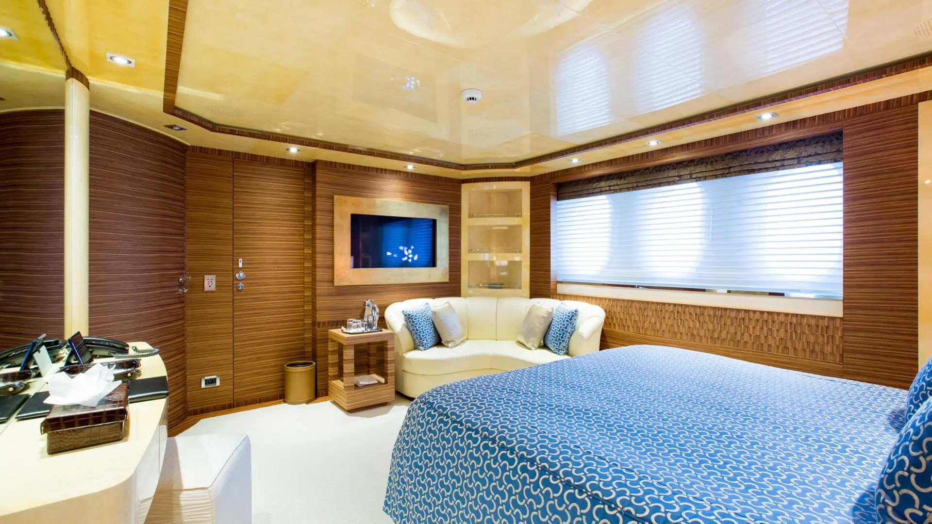 2007 Golden Yachts Vertigo zu chartern (photo 52)