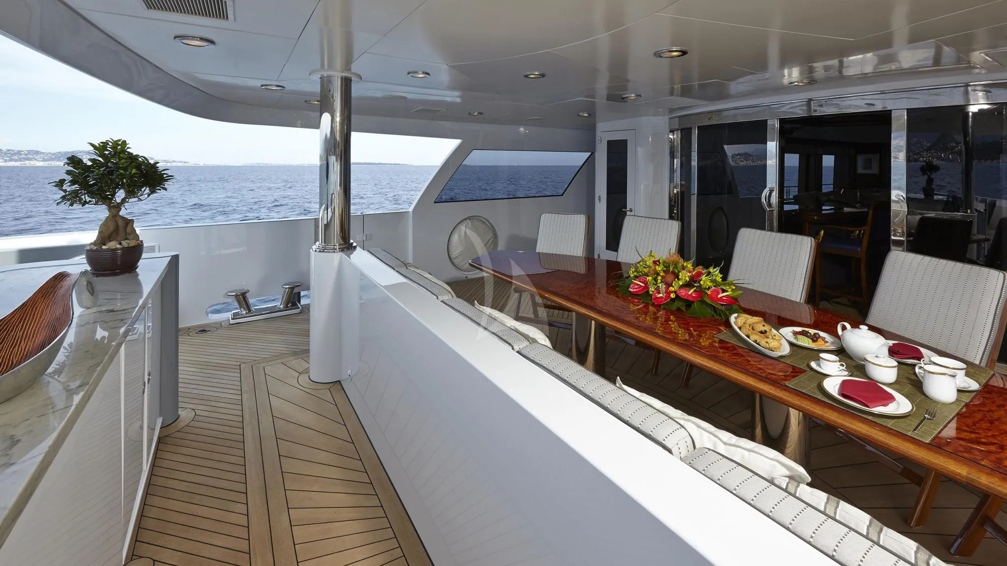 2005 Trinity Yachts Zoom-Zoom-Zoom a noleggio (photo 5)