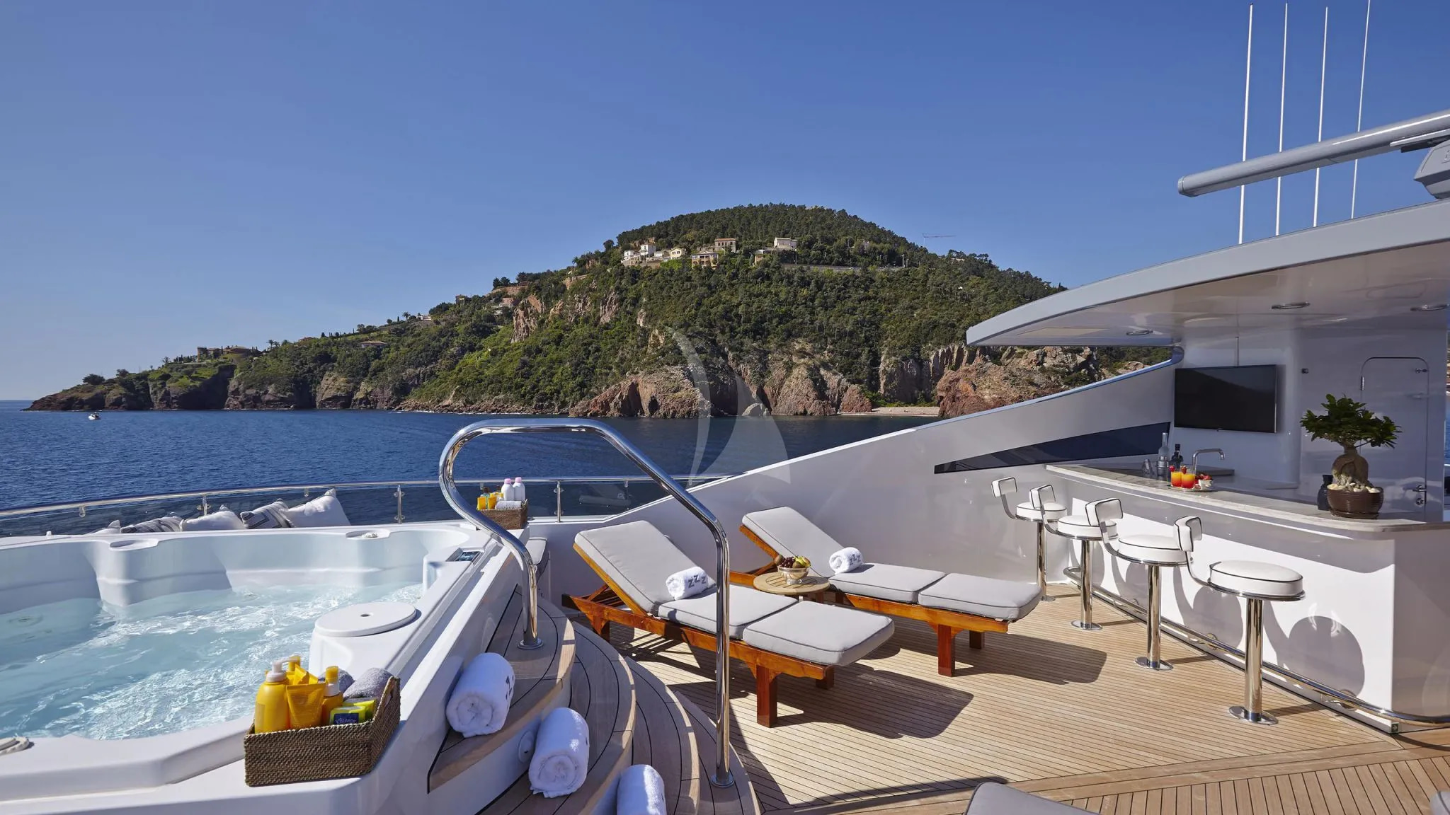2005 Trinity Yachts Zoom-Zoom-Zoom a noleggio (photo 12)
