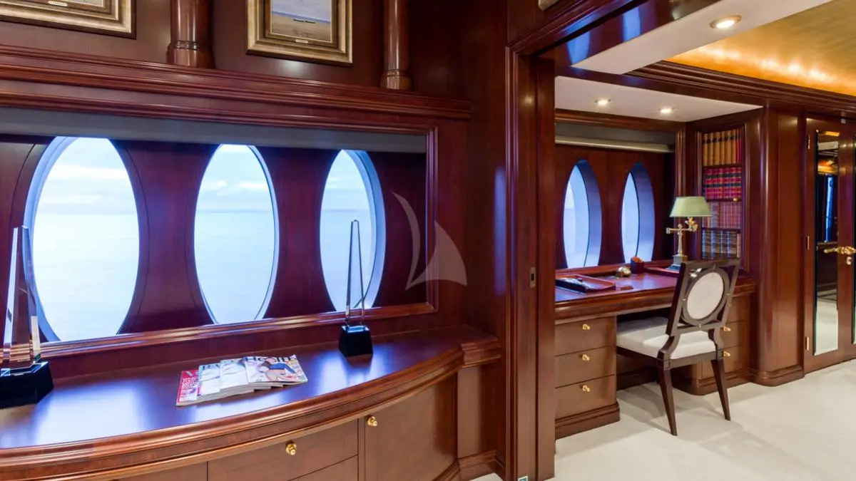 2005 Trinity Yachts Zoom-Zoom-Zoom a noleggio (photo 17)