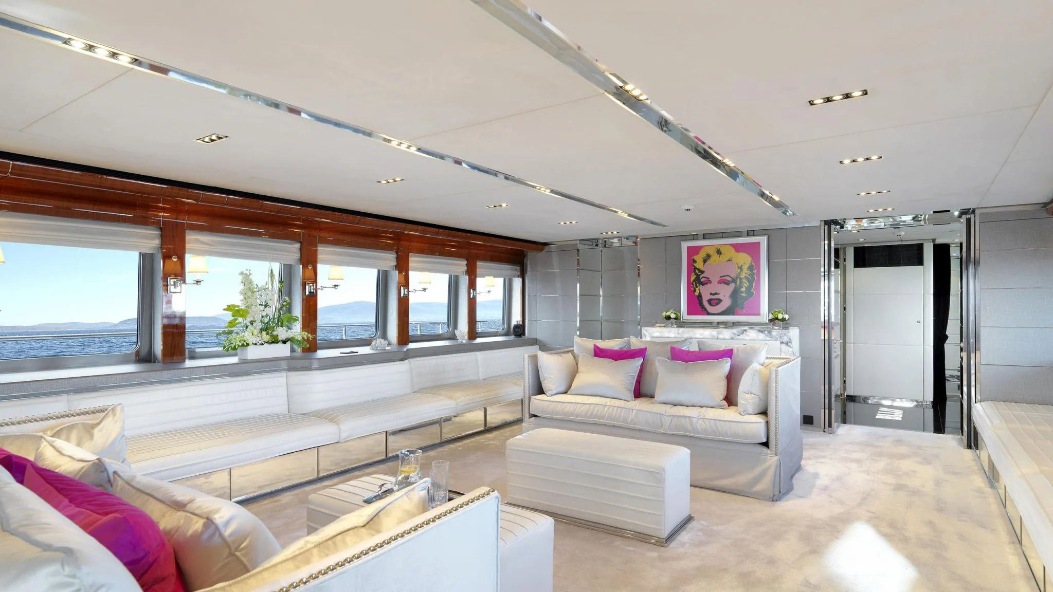 2007 Heesen Yachts Bliss for charter (photo 11)