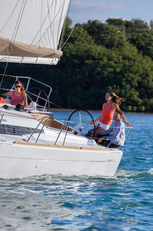 2024 Jeanneau Sun Odyssey 349 for sale (photo 4)