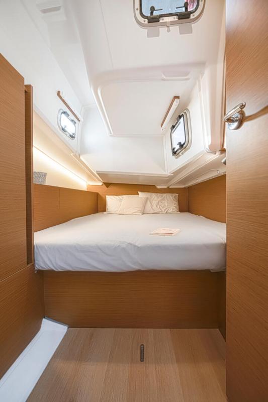 2024 Jeanneau Sun Odyssey 380 à vendre (photo 8)