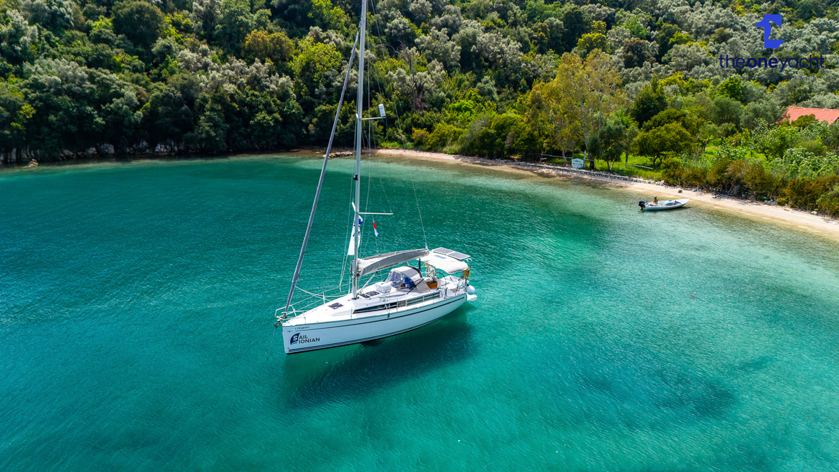 2013 Bavaria 33 Cruiser à vendre (photo 10)