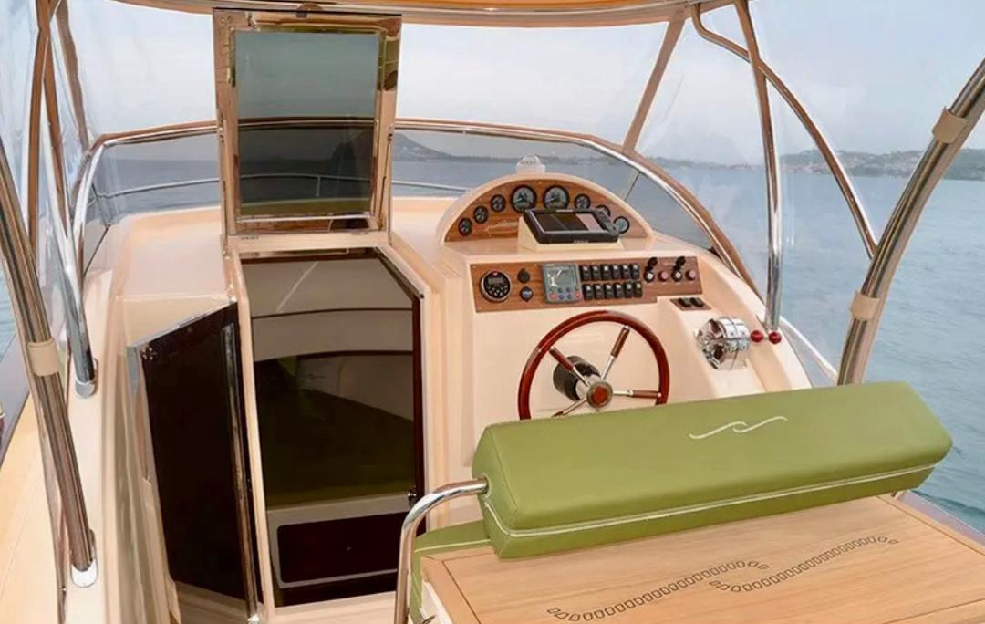 2013 Cantieri Tirrenia Viveur 28 Cabin en venta (photo 4)