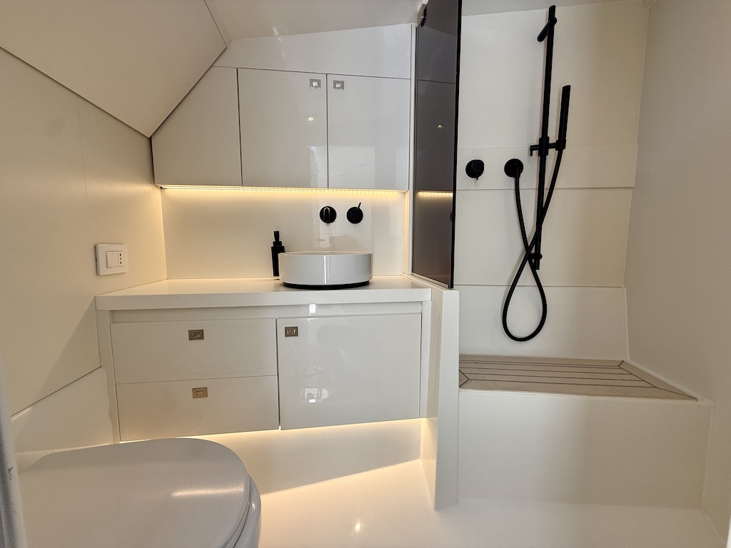 2024 VanDutch Yachts 40 in vendita (photo 16)