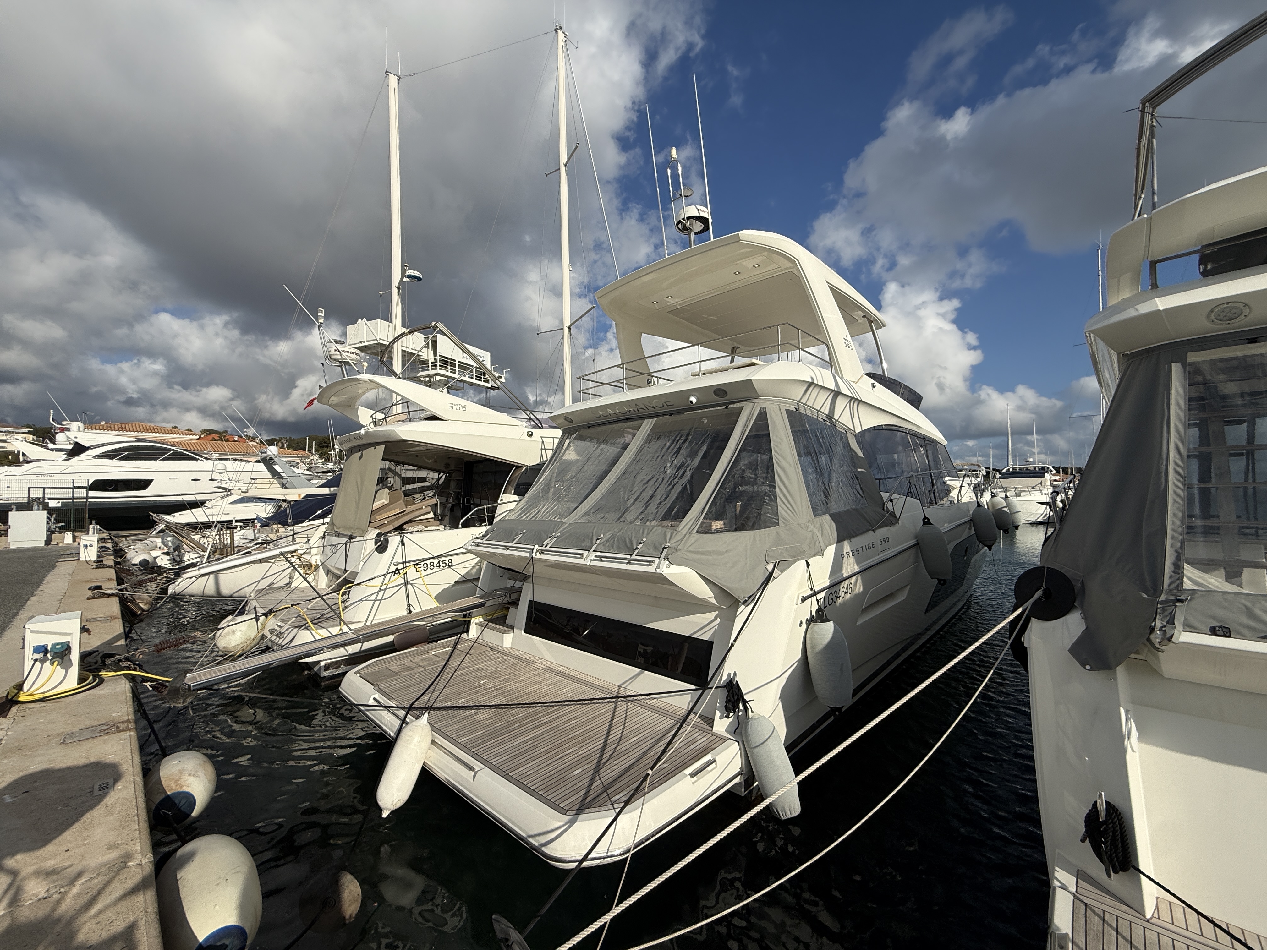 2021 Jeanneau Prestige 590 zu verkaufen (photo 3)