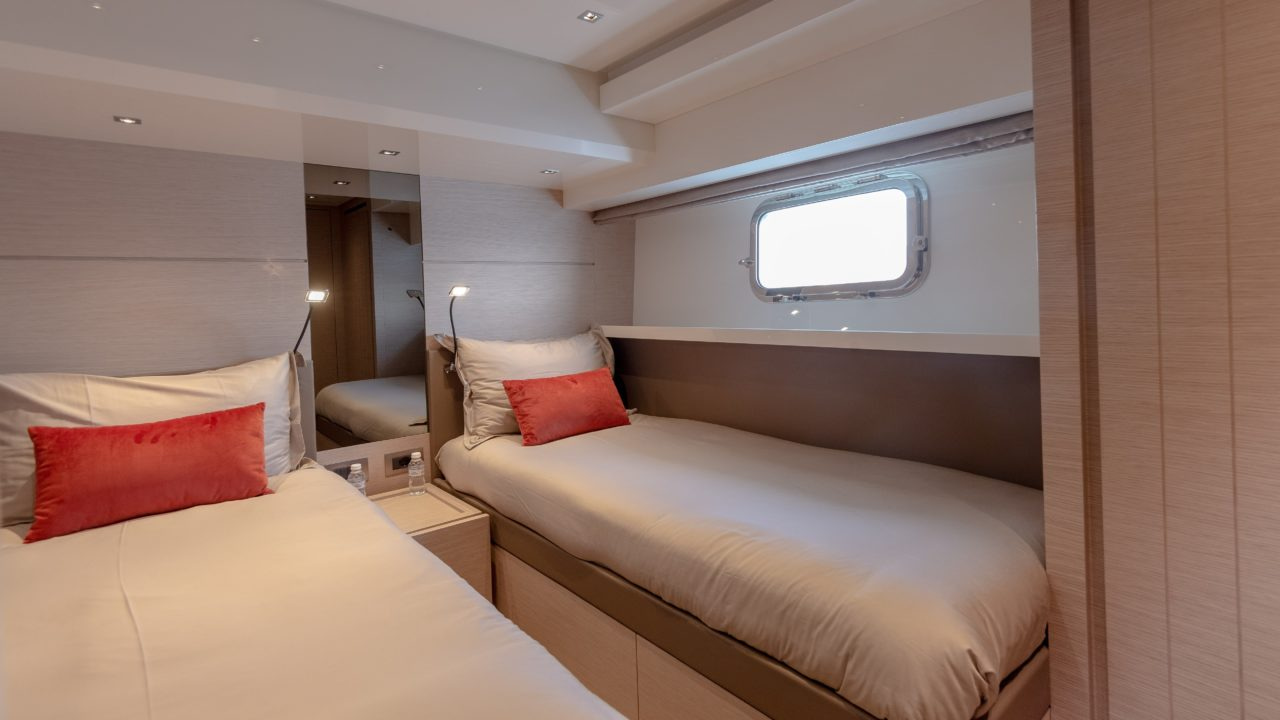 2020 San Lorenzo Regine of Cannes zu chartern (photo 14)