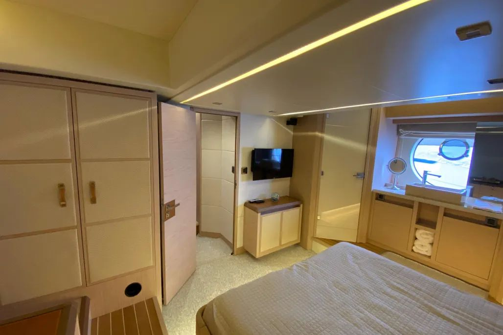 2018 Beneteau Monte Carlo 6 for sale & charter (photo 17)