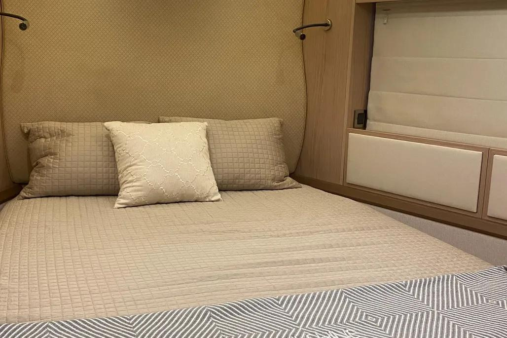 2018 Beneteau Monte Carlo 6 for sale & charter (photo 19)