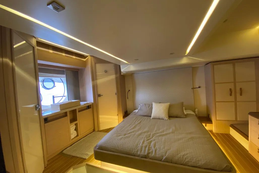 2018 Beneteau Monte Carlo 6 for sale & charter (photo 20)