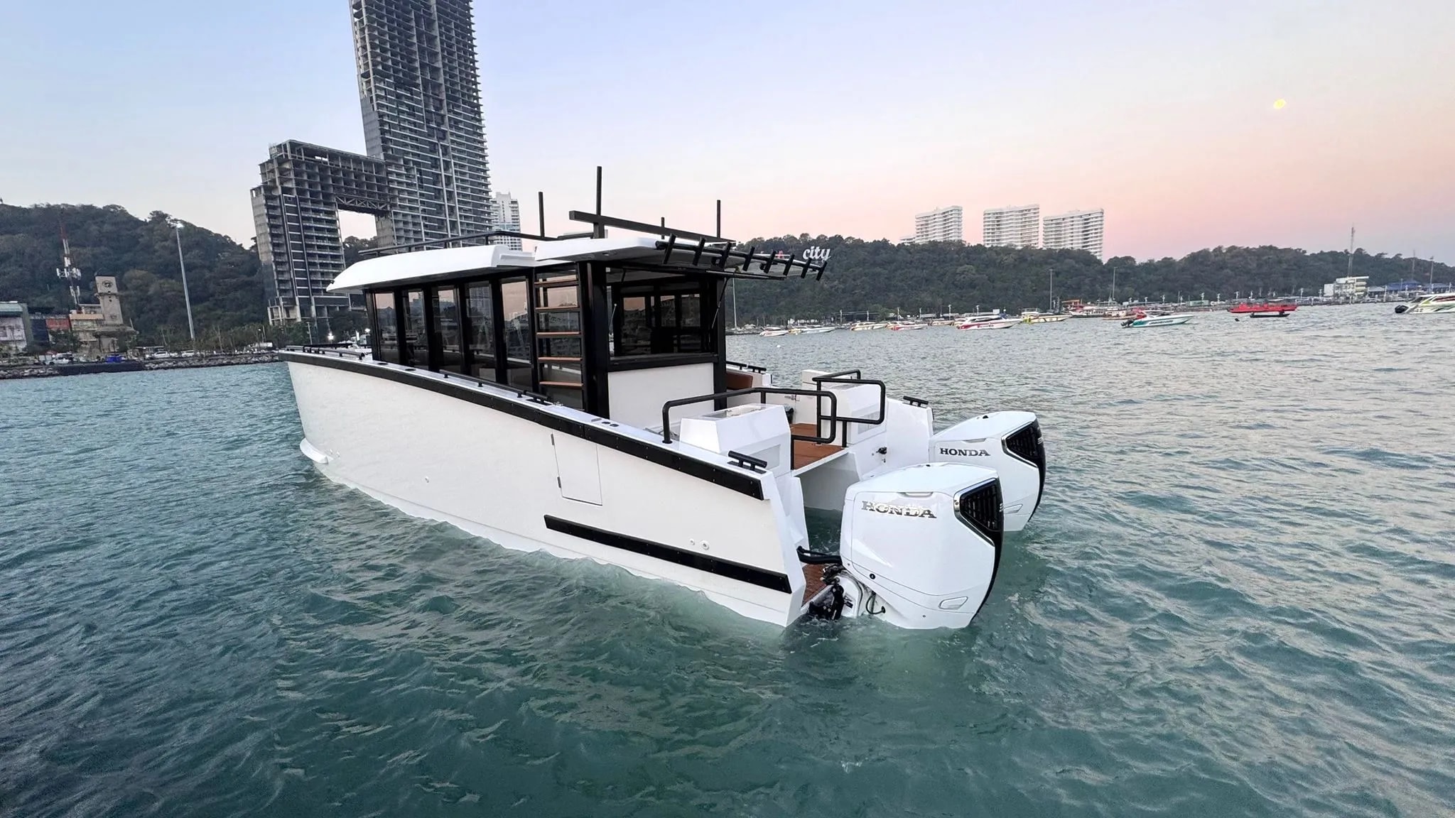 2025 Dutch Craft DC40 CAT à vendre (photo 3)
