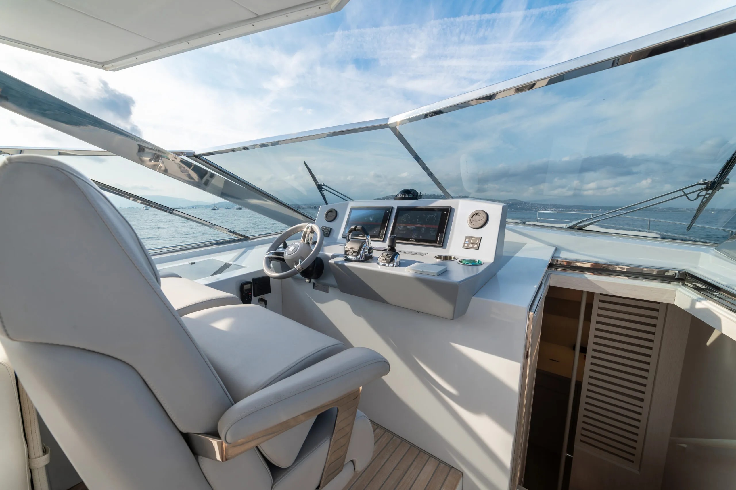 2017 IC YACHT Rafale à vendre et à louer (photo 5)