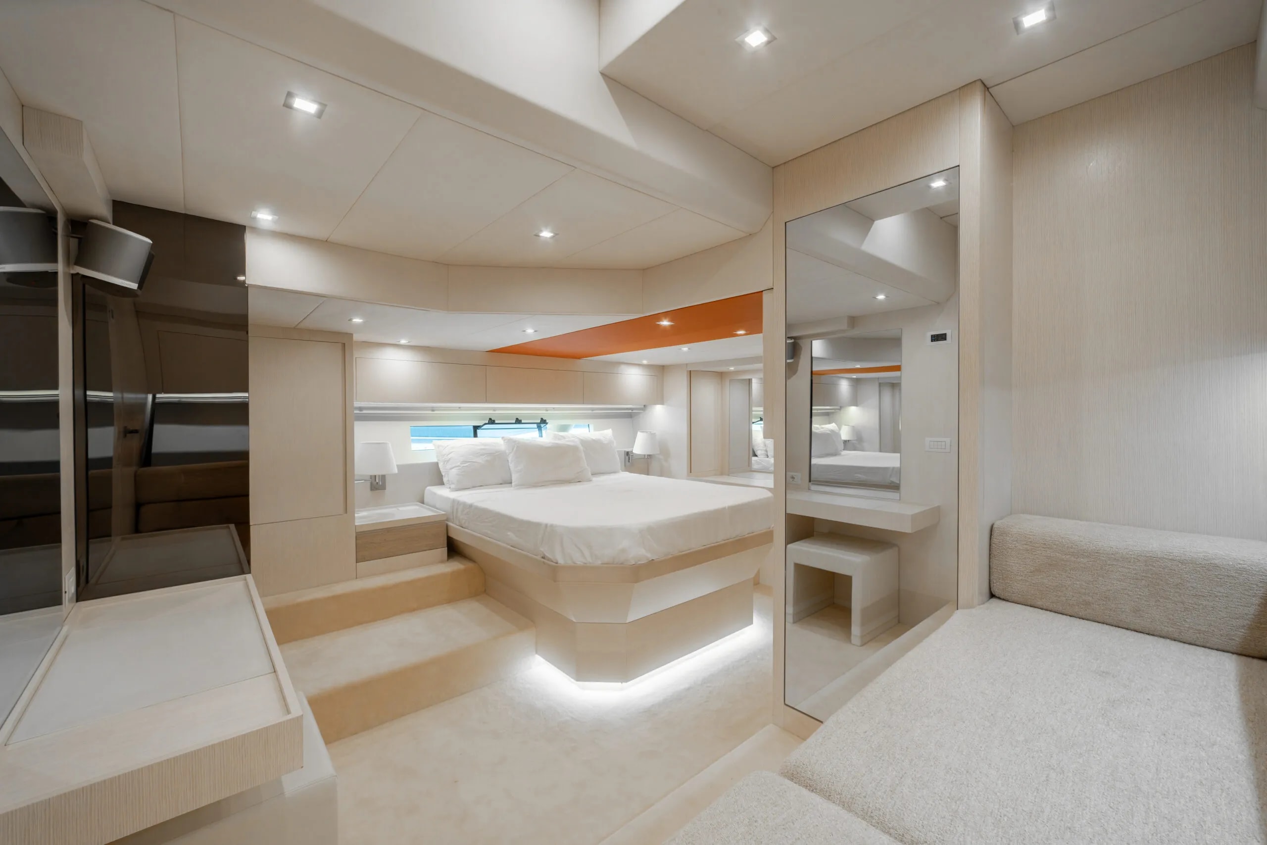 2017 IC YACHT Rafale à vendre et à louer (photo 11)