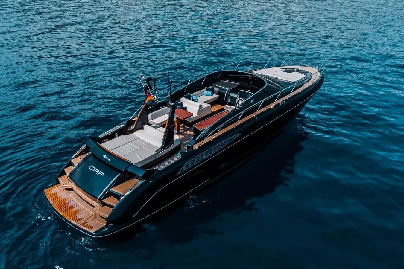 2025 Riva 56 Rivale na czarter (photo 1)