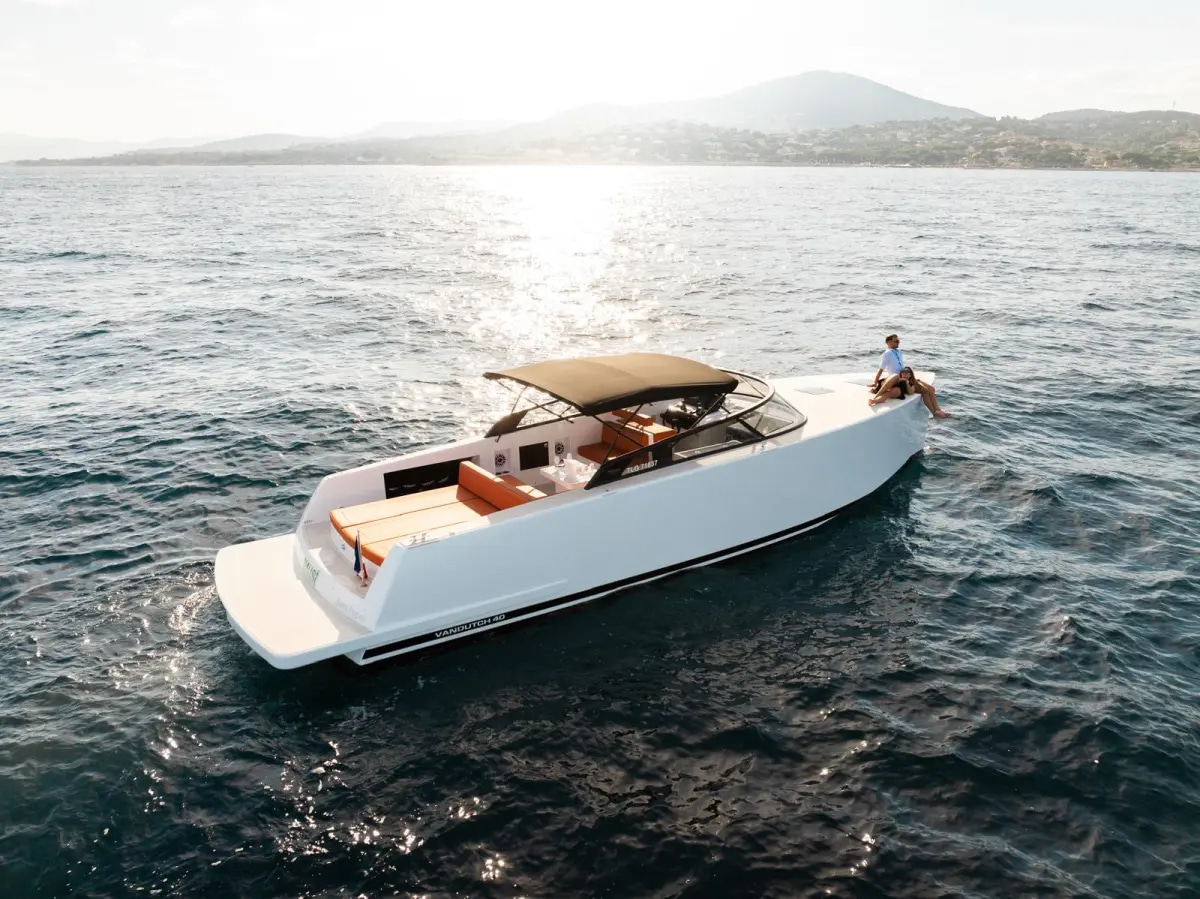 VanDutch 40