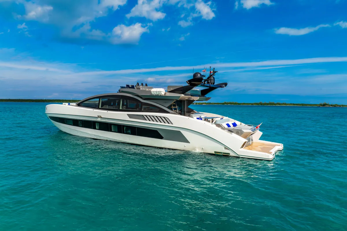 2024 Canados Gladiator 961 Speed zu verkaufen & zu chartern (photo 1)