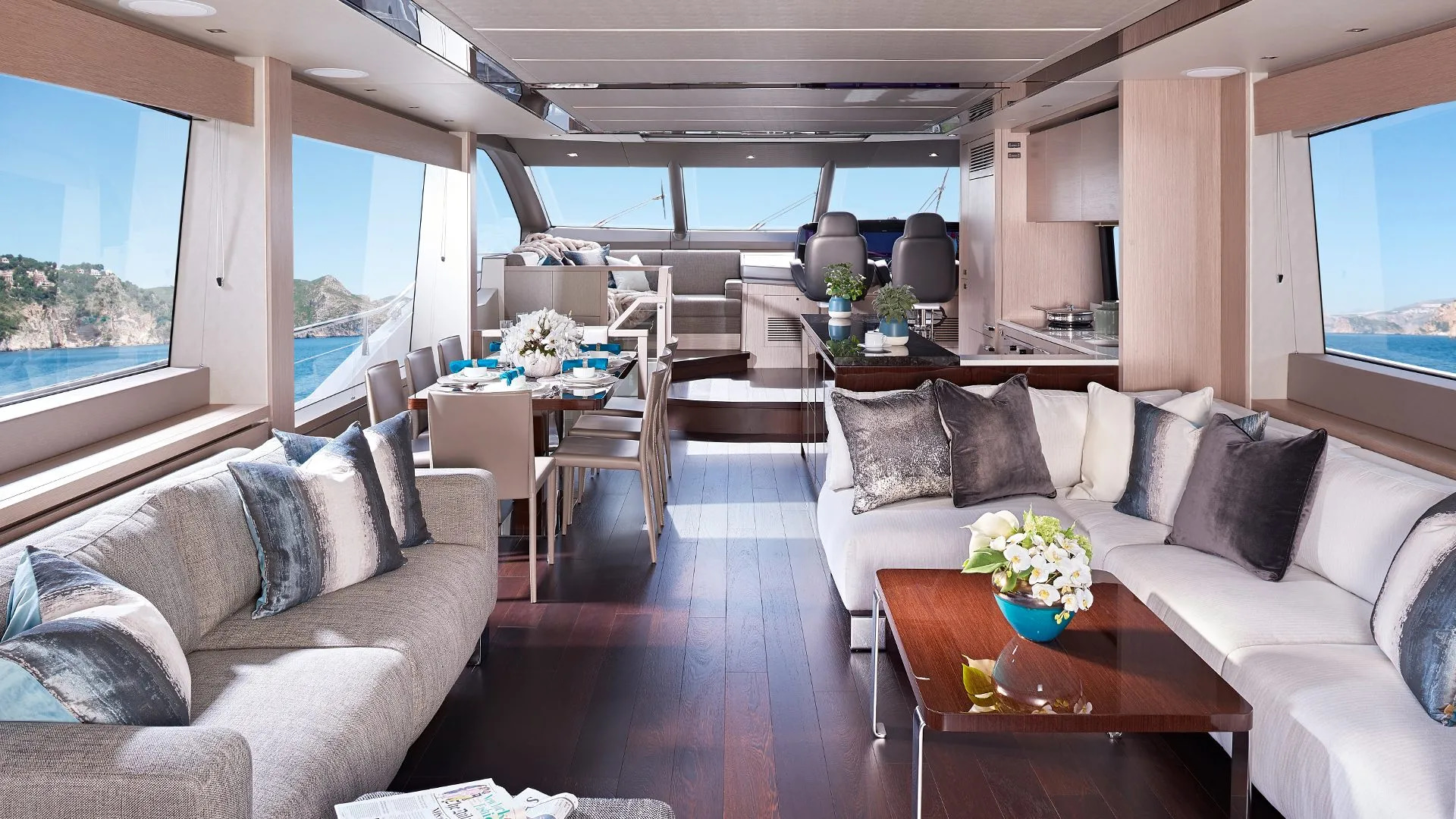 2019 Sunseeker 76 à louer (photo 4)