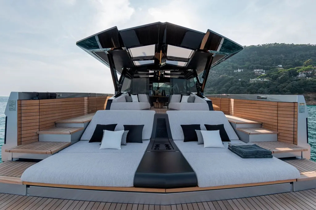 2025 Wally WallyWhy 100 for sale & charter (photo 11)