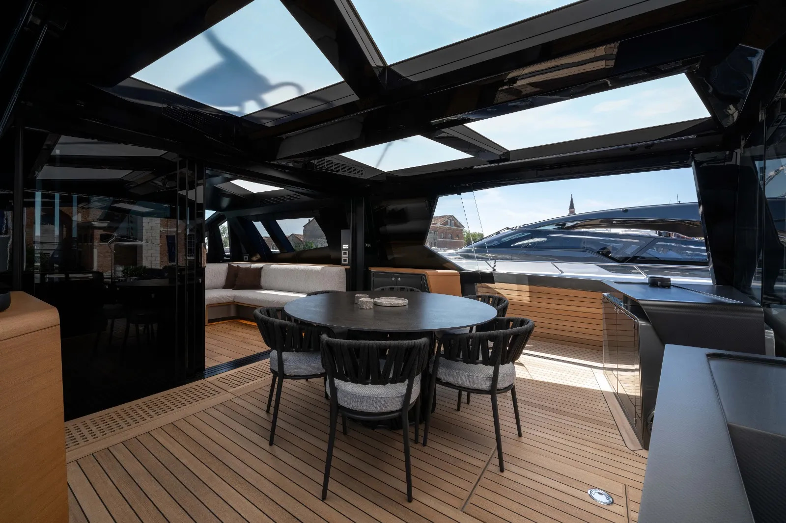 2025 Wally WallyWhy 100 for sale & charter (photo 20)