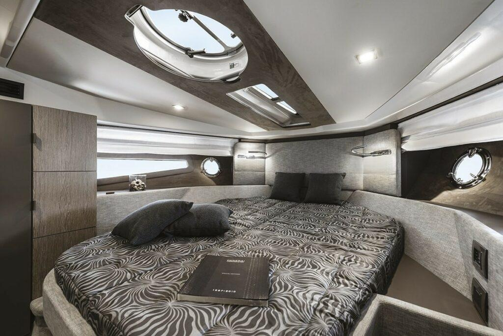 2018 Cranchi M44 HT in vendita e a noleggio (photo 9)