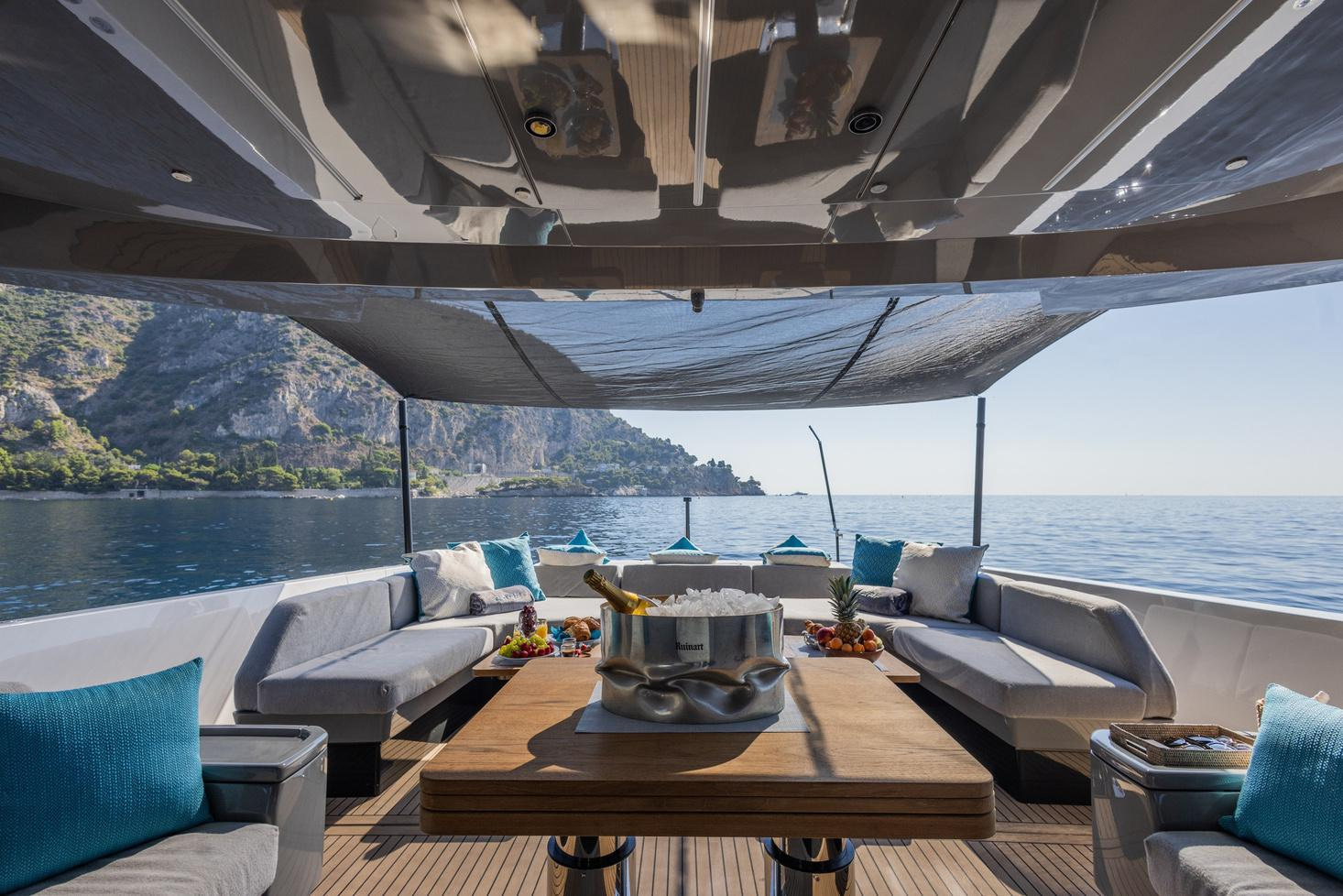 2024 Arcadia Yachts Sherpa 60 a noleggio (photo 8)