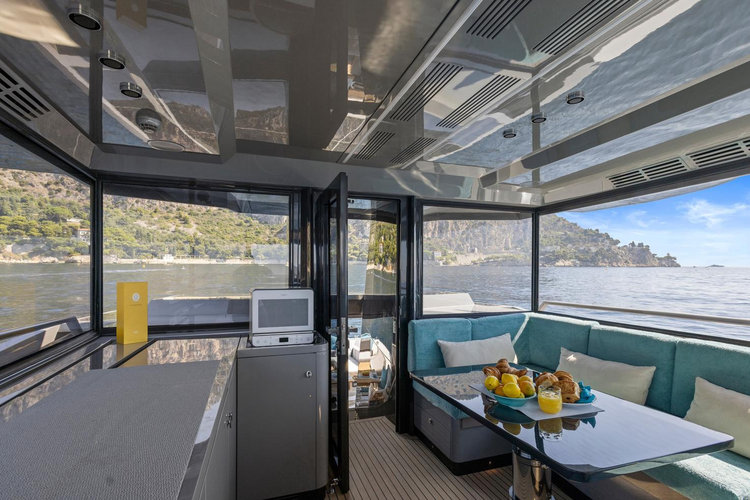2024 Arcadia Yachts Sherpa 60 a noleggio (photo 10)