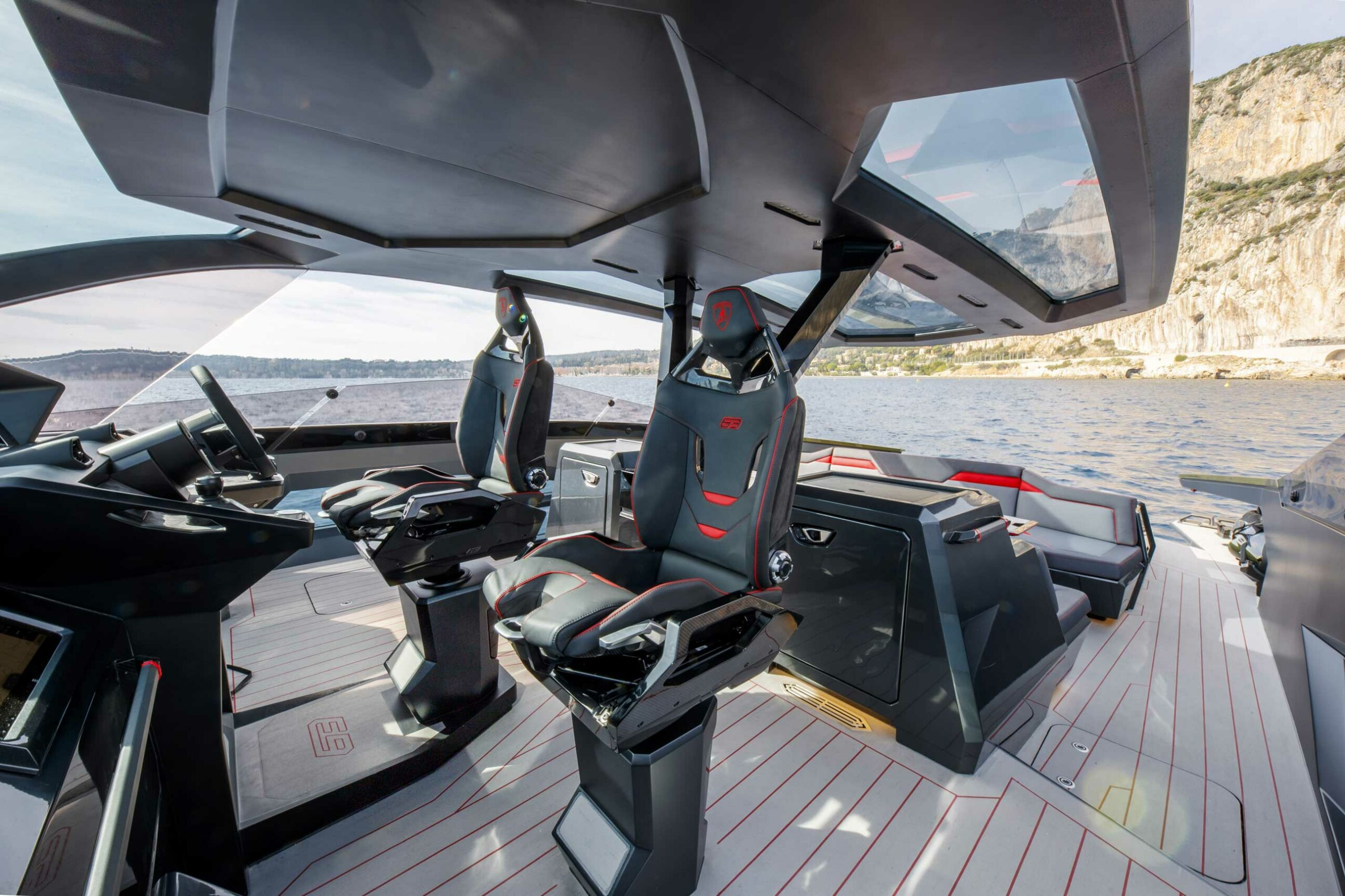2022 Tecnomar Lamborghini 63 en alquiler (photo 2)