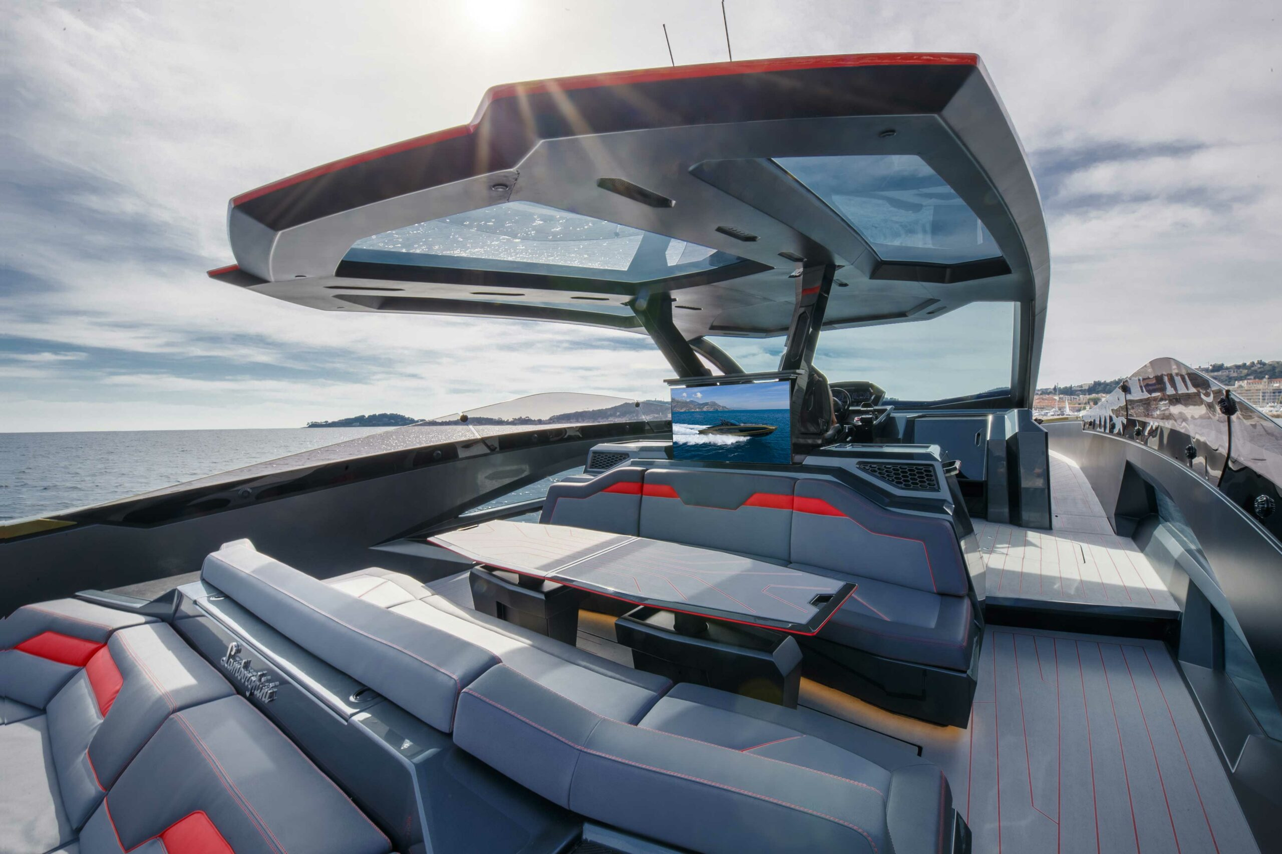 2022 Tecnomar Lamborghini 63 en alquiler (photo 3)