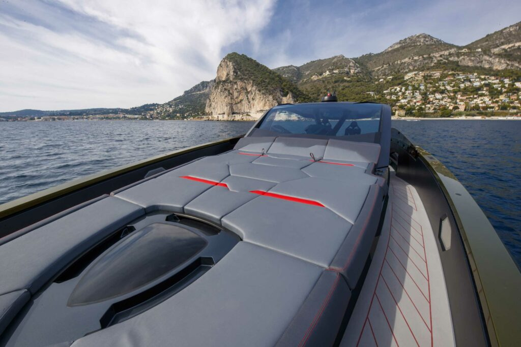 2022 Tecnomar Lamborghini 63 en alquiler (photo 13)