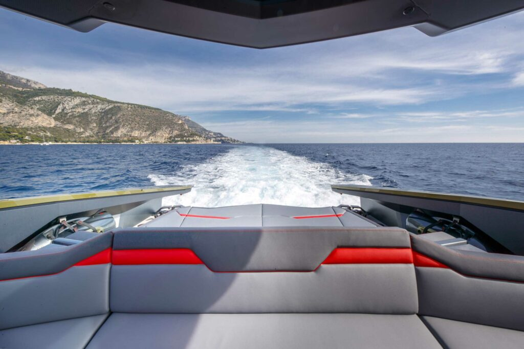 2022 Tecnomar Lamborghini 63 en alquiler (photo 14)
