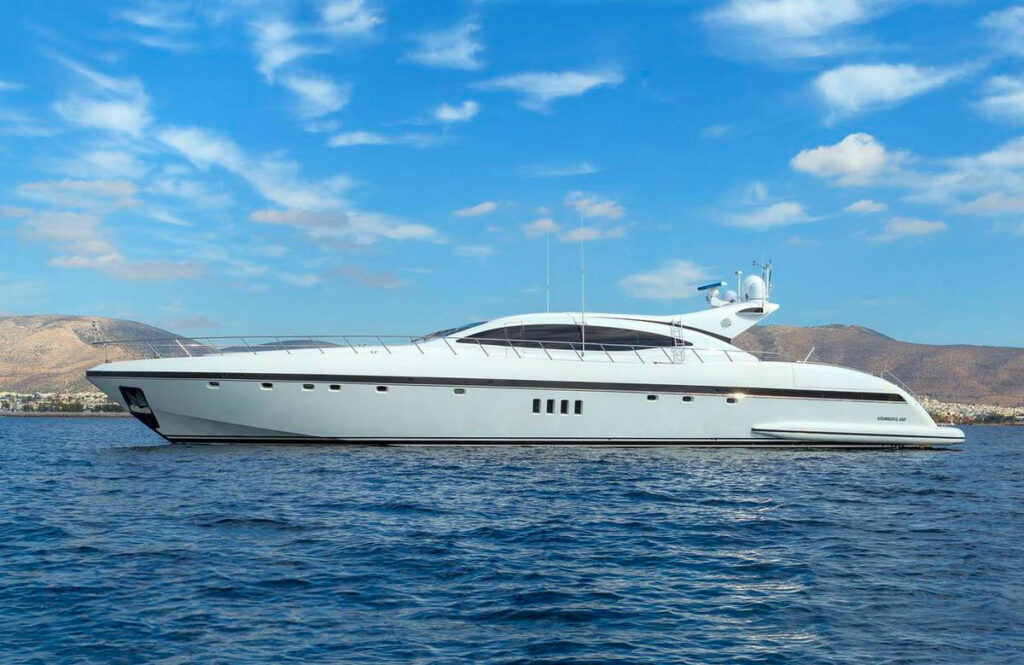 2004 Overmarine Mangusta 108 à louer (photo 15)