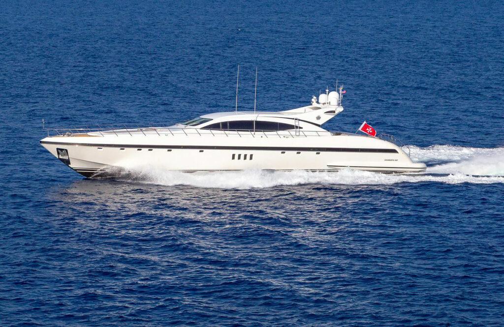2004 Overmarine Mangusta 108 à louer (photo 17)