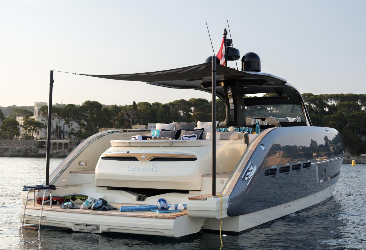 2023 Invictus Yacht TT460 zu chartern (photo 7)