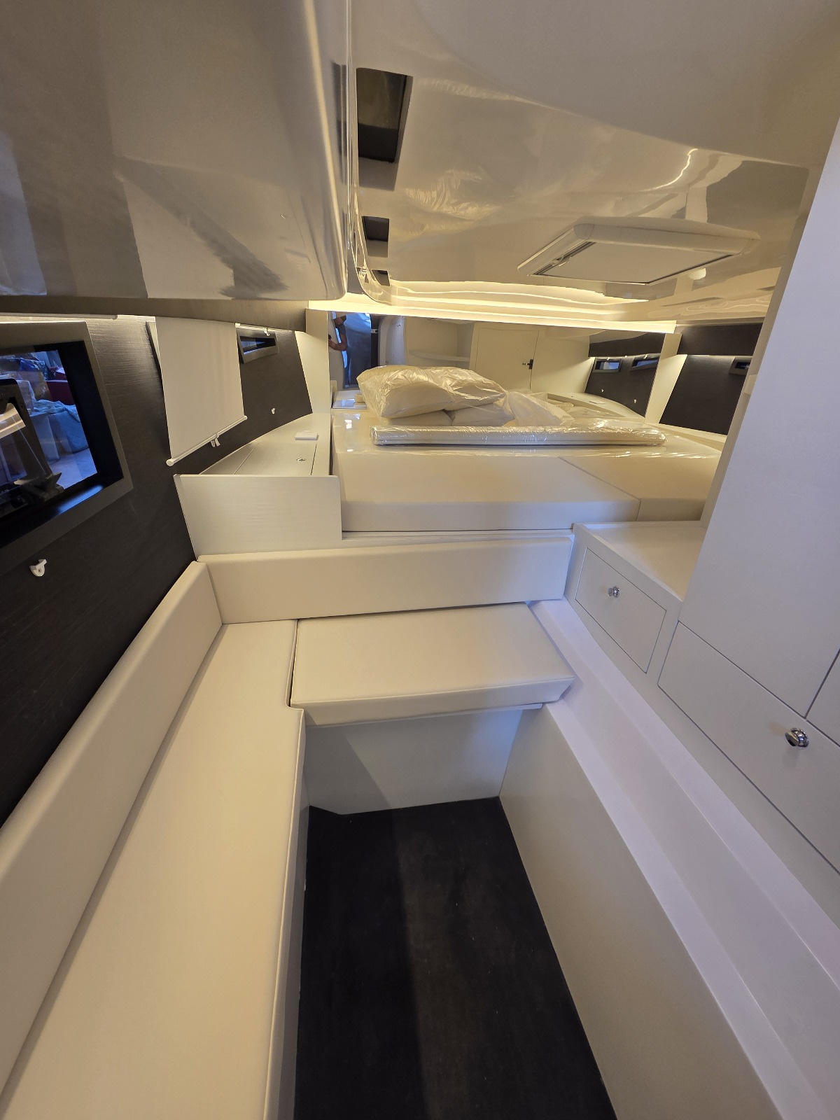 2026 Aurea 30 Cabin à vendre (photo 12)