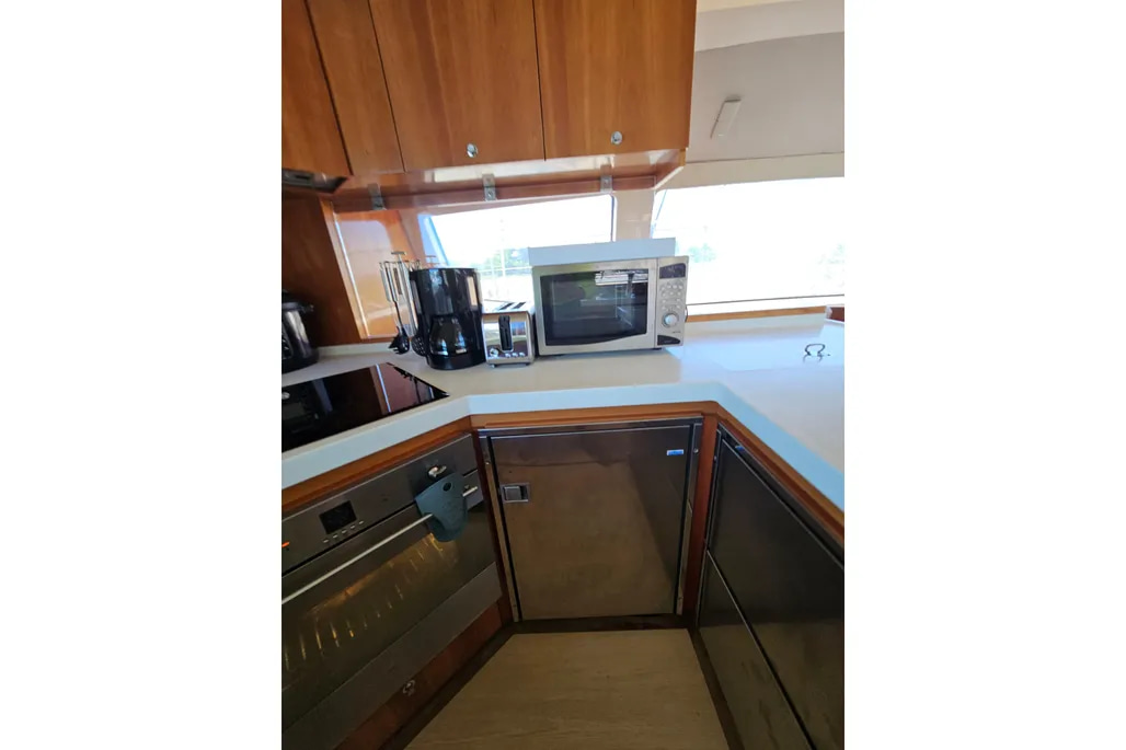 2010 Catana 85 te koop (photo 18)