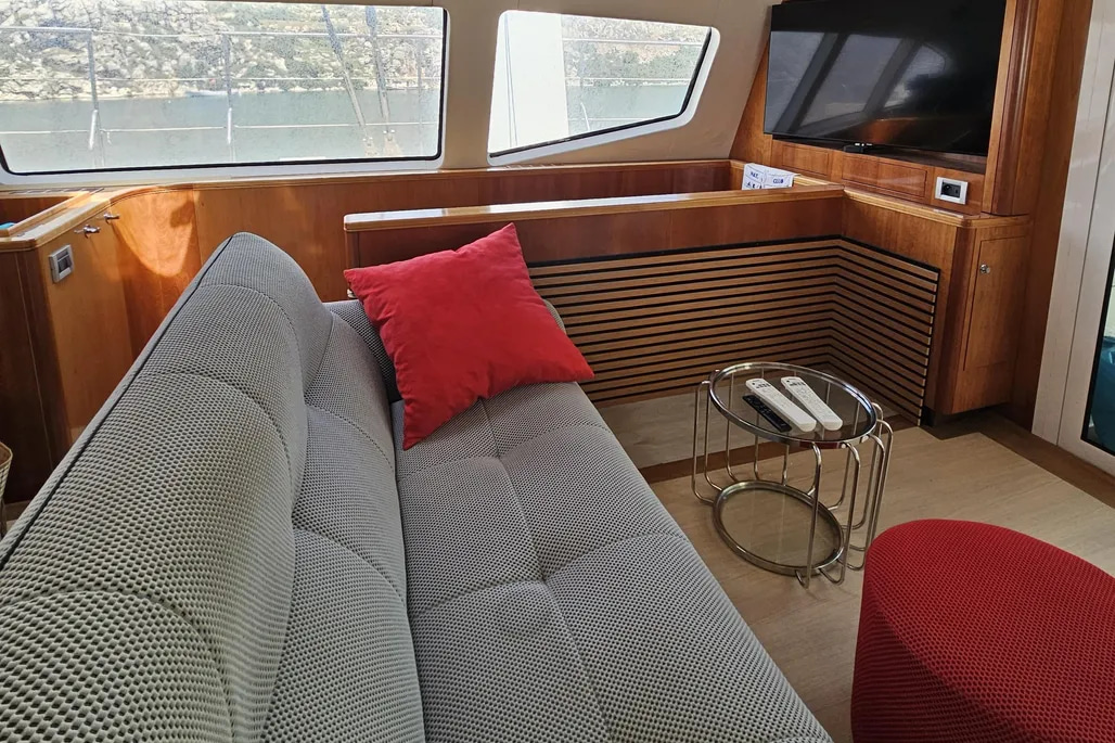2010 Catana 85 te koop (photo 23)